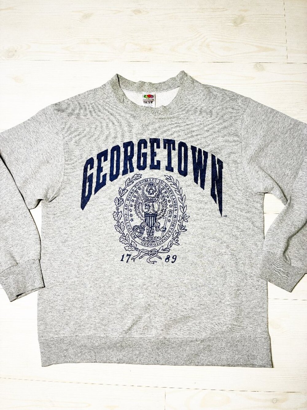 Vintage Georgetown University Sweatshirt Gray Crewneck Fruit of the Loom Size M